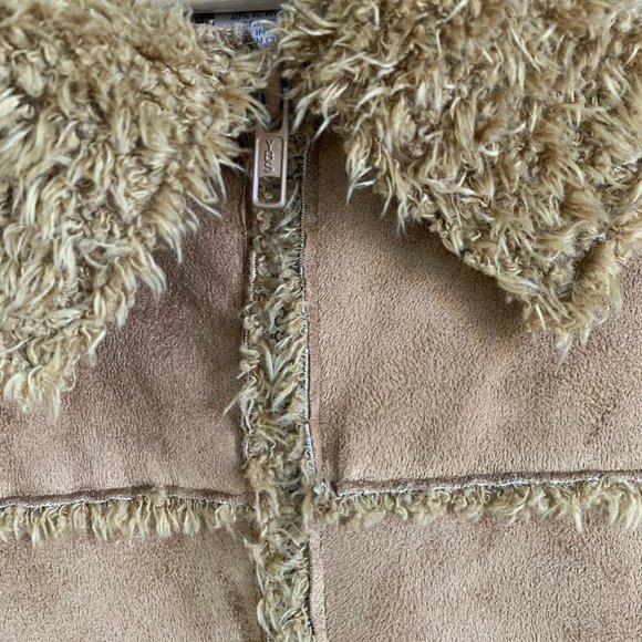 VINTAGE | CHEROKEE TAN SHEARLING SUEDE JACKET - Picture 8 of 13
